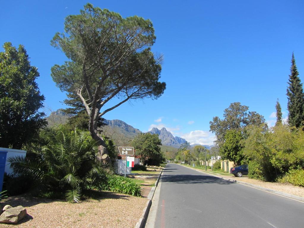 The Stables Lodge Stellenbosch Exteriör bild